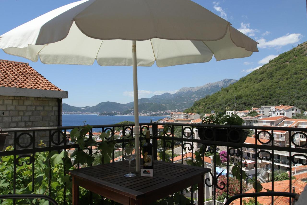 Apartments Muhar Sveti Stefan Exterior foto