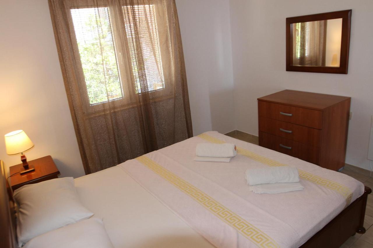 Apartments Muhar Sveti Stefan Exterior foto