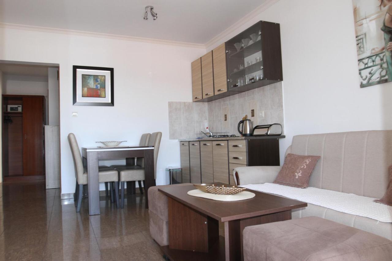 Apartments Muhar Sveti Stefan Exterior foto